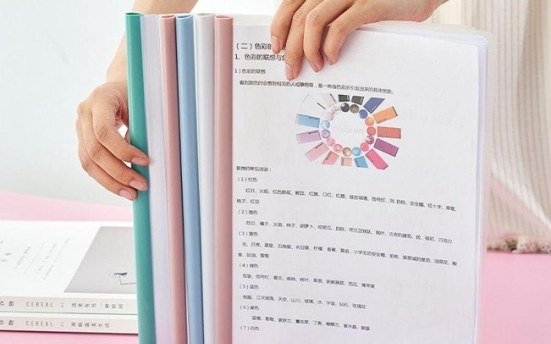 Giấy A4 thường được sử dụng để in các tài liệu