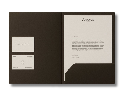 Mẫu in folder màu nâu đất