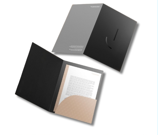 mẫu in folder cho ngành tài chính, ngân hàng